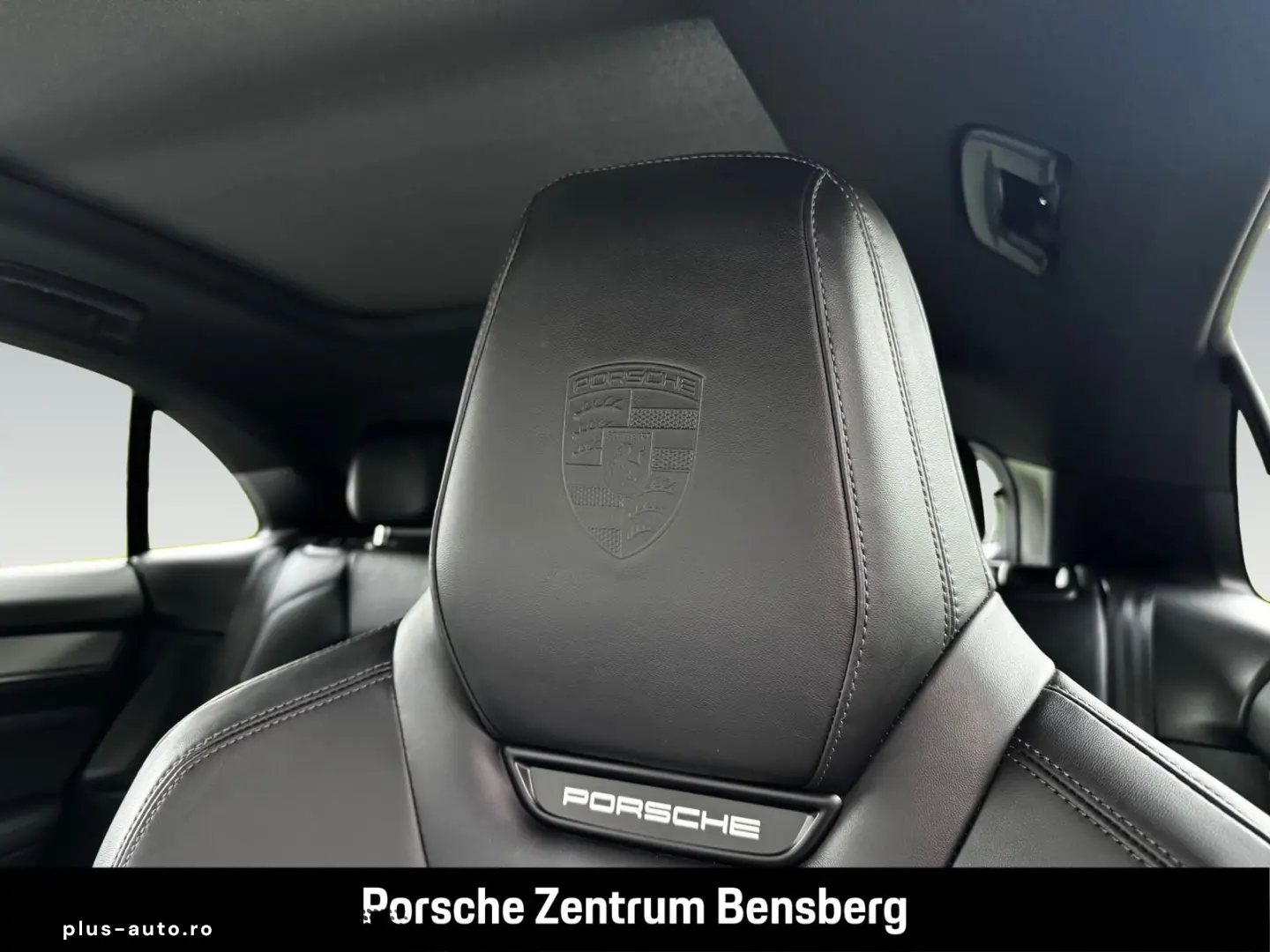 PORSCHE Macan 4 Electric