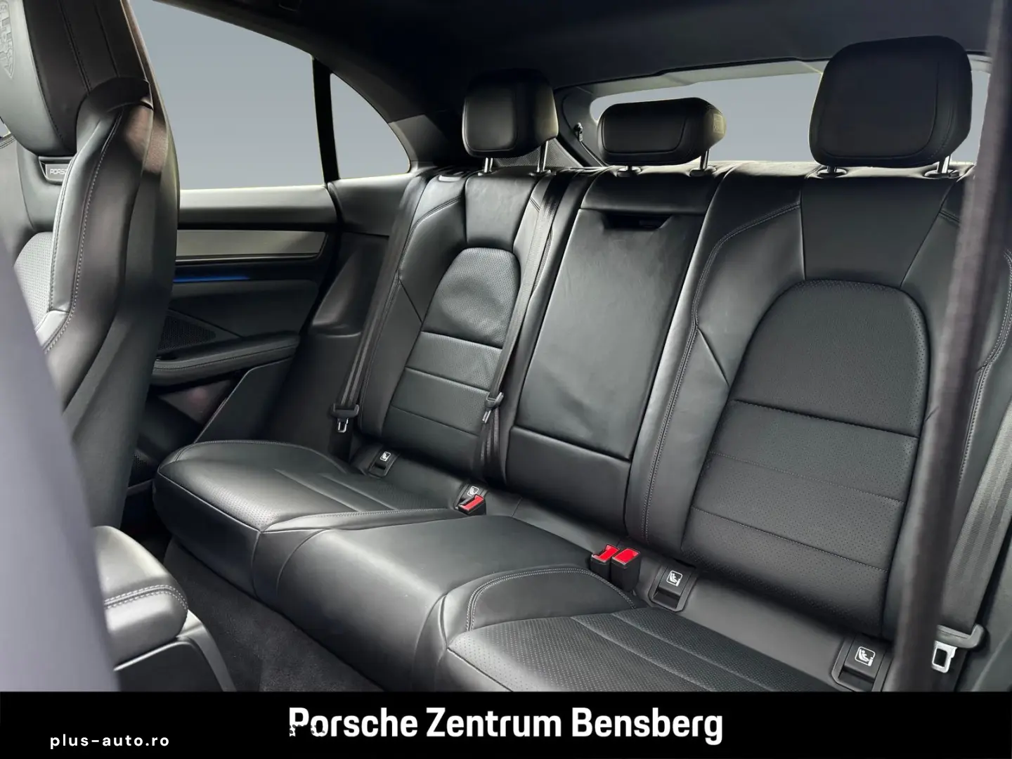 PORSCHE Macan 4 Electric