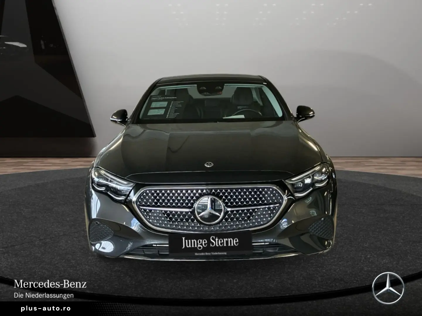 MERCEDES-BENZ E 300 de Avantgarde Adv.  PANO AHK FAHRASS 360