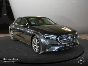 MERCEDES-BENZ E 300 de Avantgarde Adv.  PANO AHK FAHRASS 360