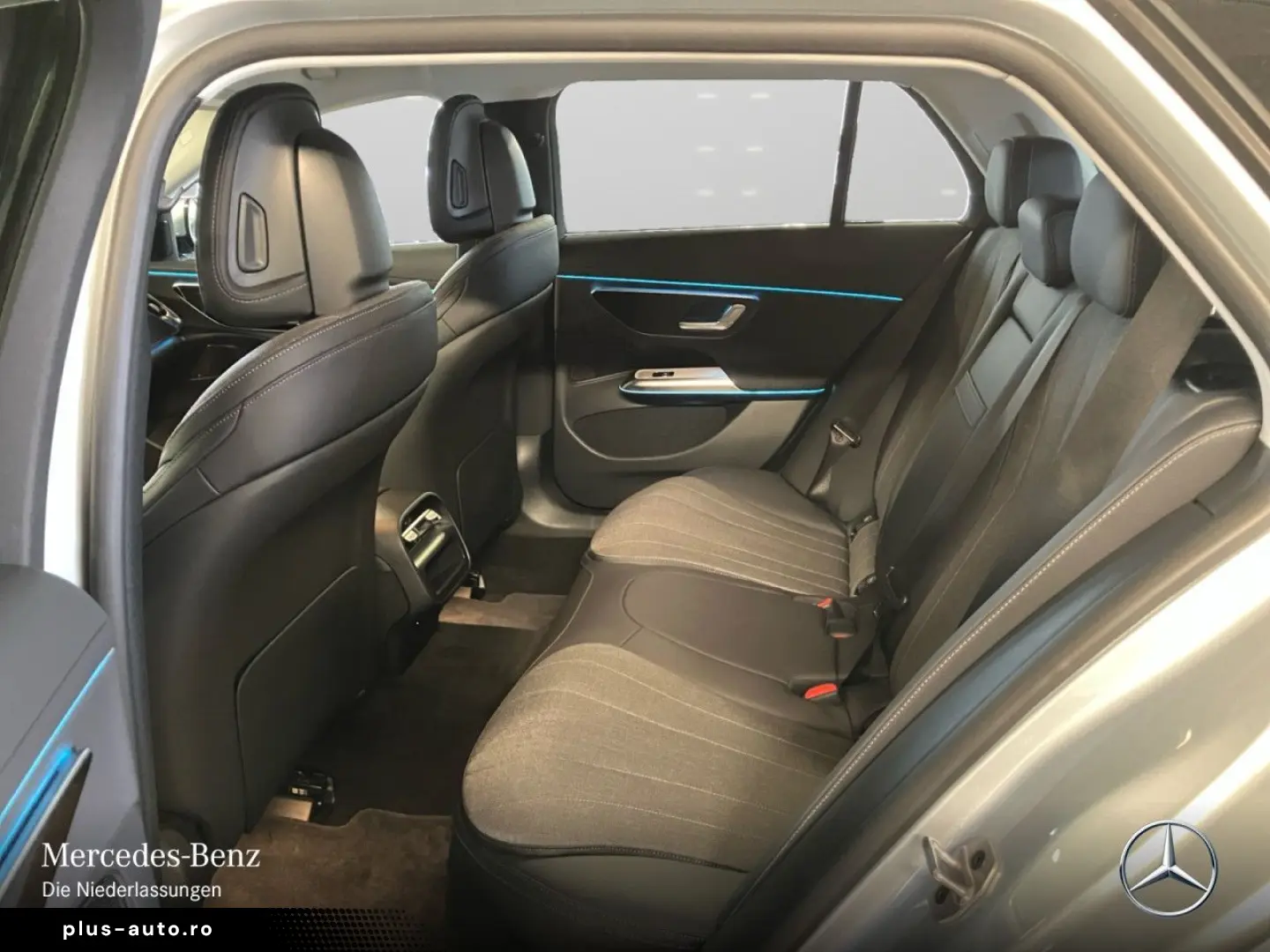 MERCEDES-BENZ E 300 e T Avantgarde Advanced AHK DIST&hellip;