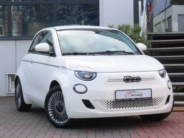 FIAT 500e 42 kWh Komfort-Paket Klimaauto. Carplay