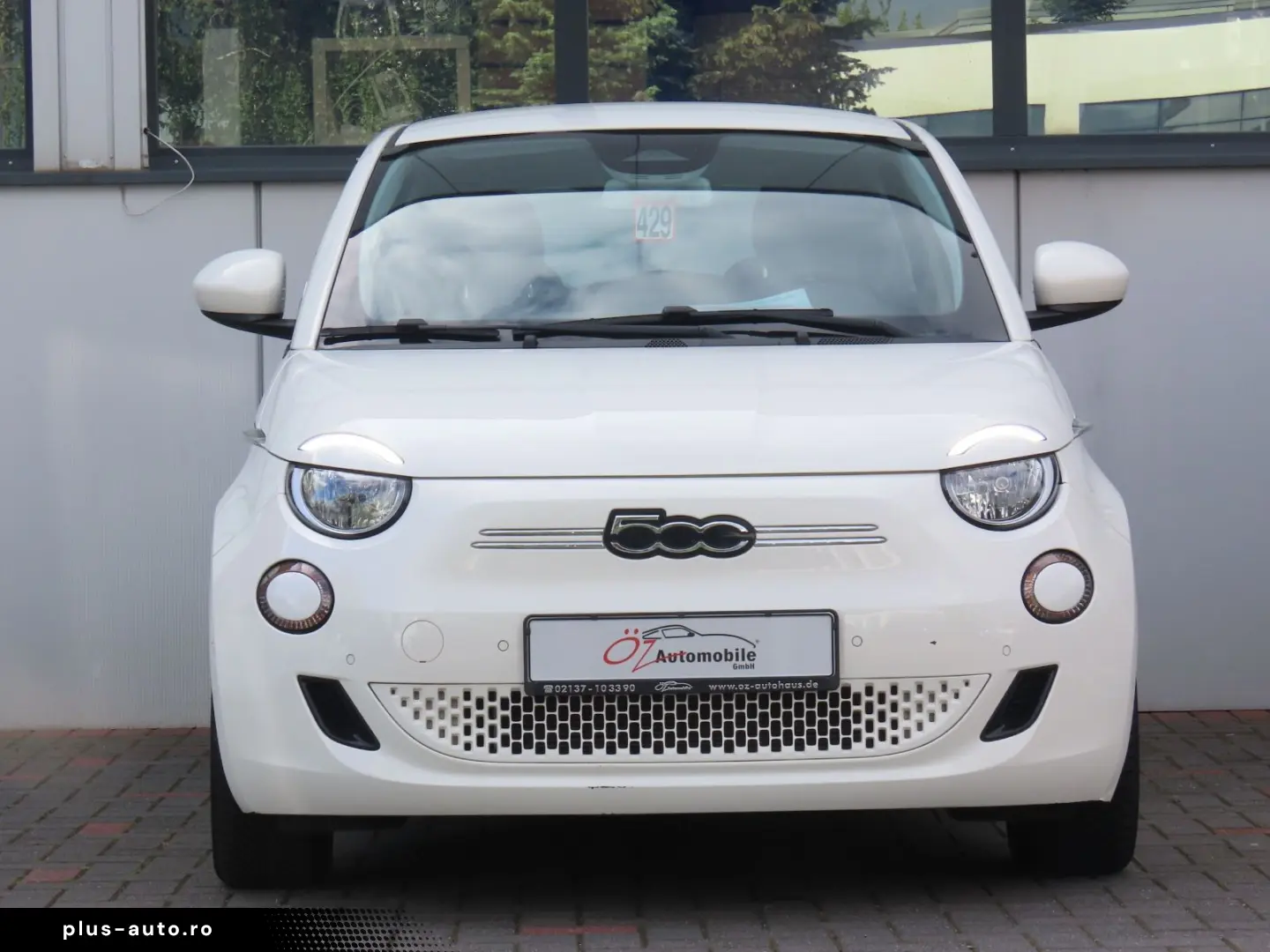 FIAT 500e 42 kWh Komfort-Paket Klimaauto. Carplay