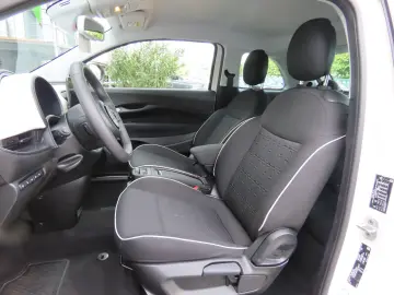 FIAT 500e 42 kWh Komfort-Paket Klimaauto. Carplay