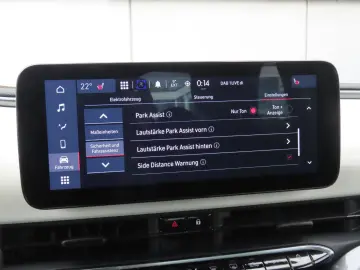 FIAT 500e 42 kWh Komfort-Paket Klimaauto. Carplay