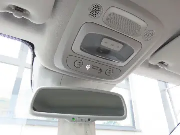 FIAT 500e 42 kWh Komfort-Paket Klimaauto. Carplay