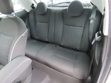 FIAT 500e 42 kWh Komfort-Paket Klimaauto. Carplay