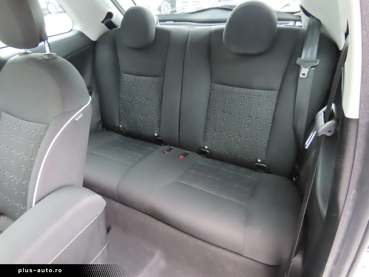 FIAT 500e 42 kWh Komfort-Paket Klimaauto. Carplay