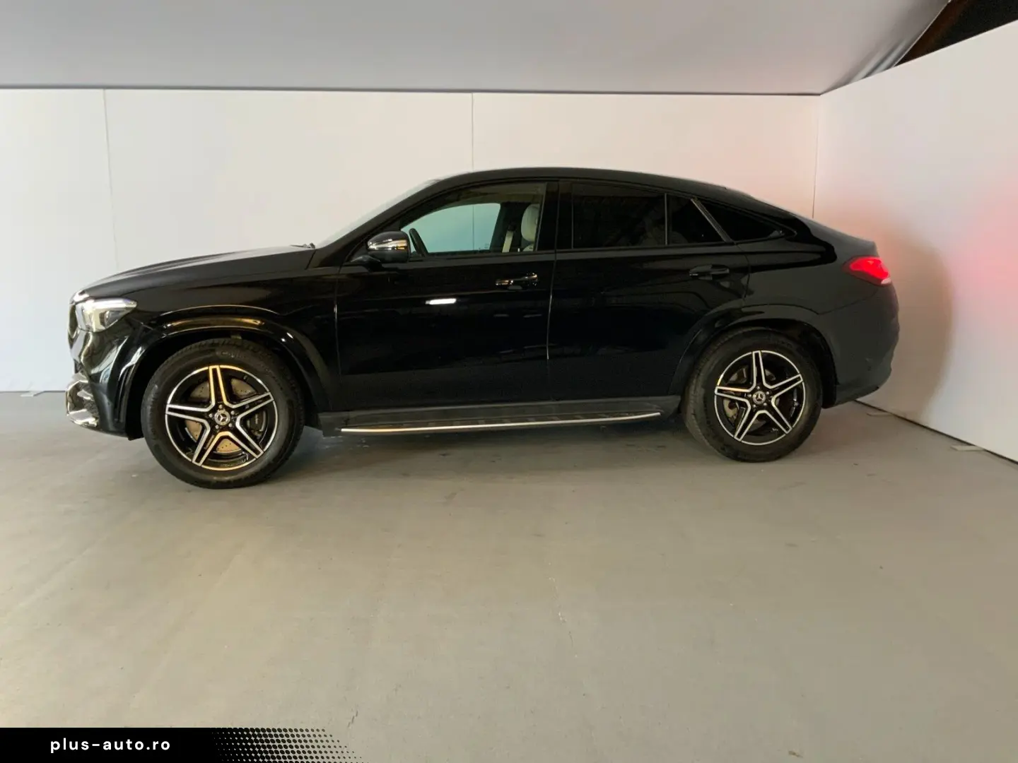 MERCEDES-BENZ GLE 350 d 4M Coupé AMG Night Pano Airmatic 360