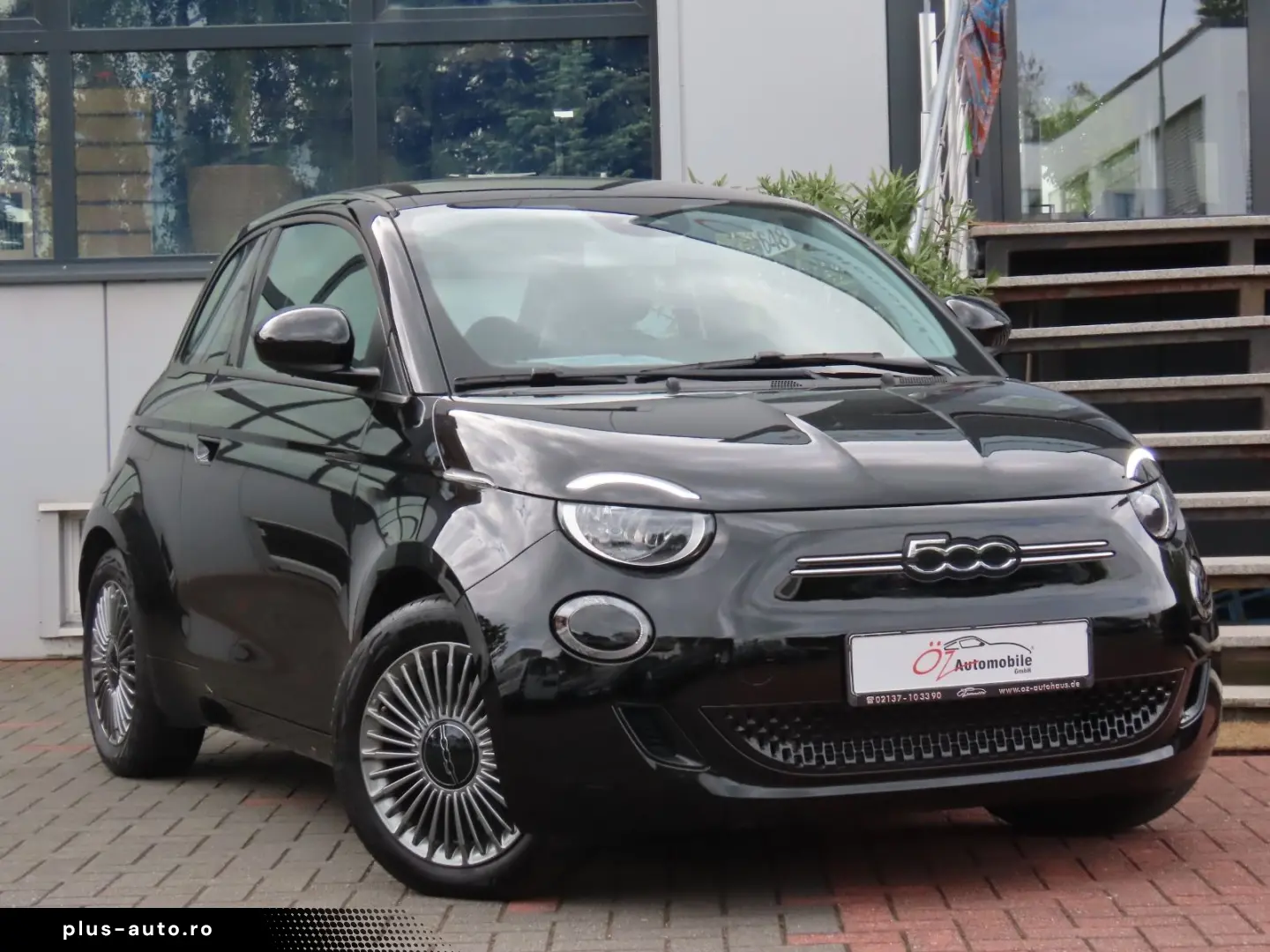 FIAT 500e Icon 42 kWh Klimaauto. CarPlay Touchscreen