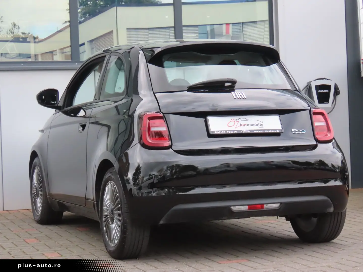 FIAT 500e Icon 42 kWh Klimaauto. CarPlay Touchscreen