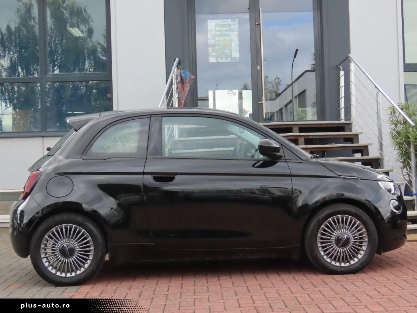 FIAT 500e Icon 42 kWh Klimaauto. CarPlay Touchscreen