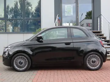FIAT 500e Icon 42 kWh Klimaauto. CarPlay Touchscreen