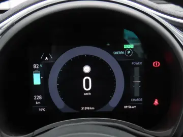 FIAT 500e Icon 42 kWh Klimaauto. CarPlay Touchscreen