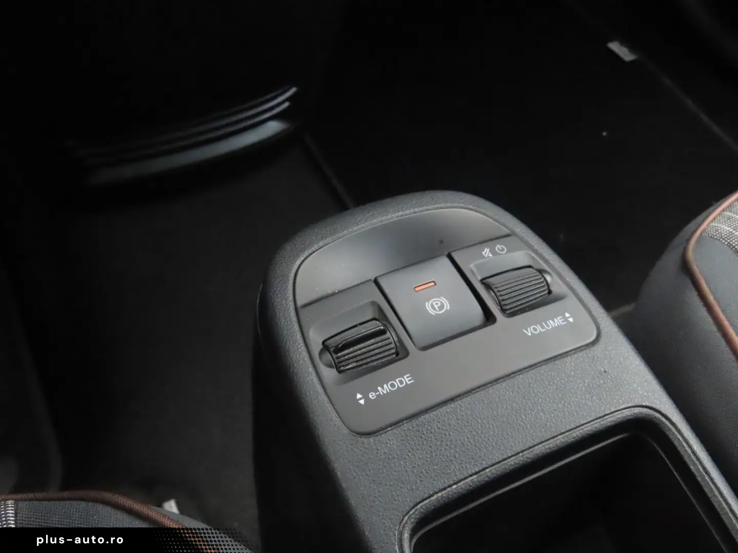 FIAT 500e Icon 42 kWh Klimaauto. CarPlay Touchscreen