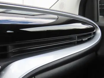FIAT 500e Icon 42 kWh Klimaauto. CarPlay Touchscreen