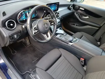 MERCEDES-BENZ GLC 200 d 4Matic Navi Rückfahrkamera LED