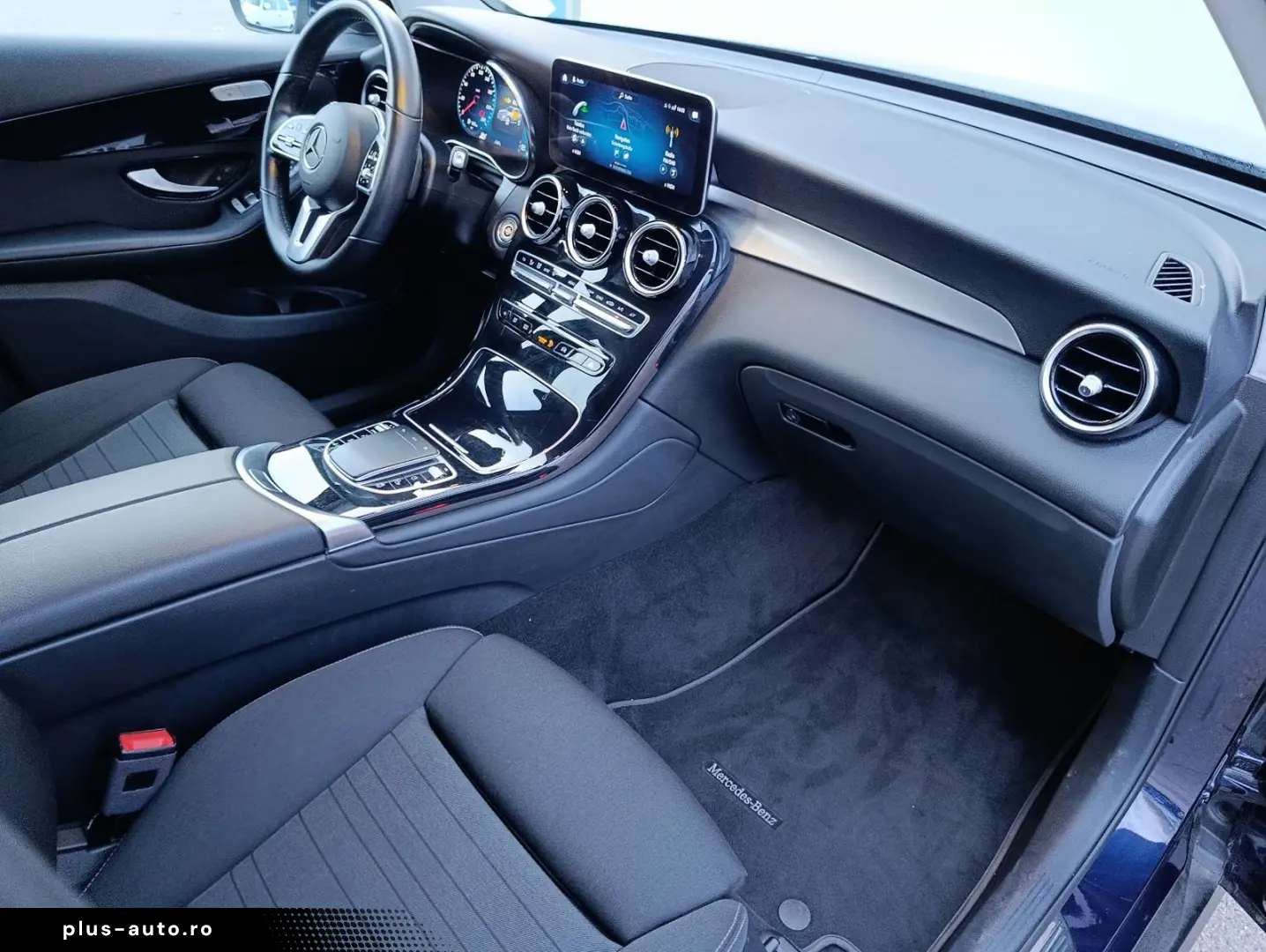 MERCEDES-BENZ GLC 200 d 4Matic Navi Rückfahrkamera LED