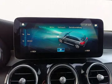 MERCEDES-BENZ GLC 200 d 4Matic Navi Rückfahrkamera LED