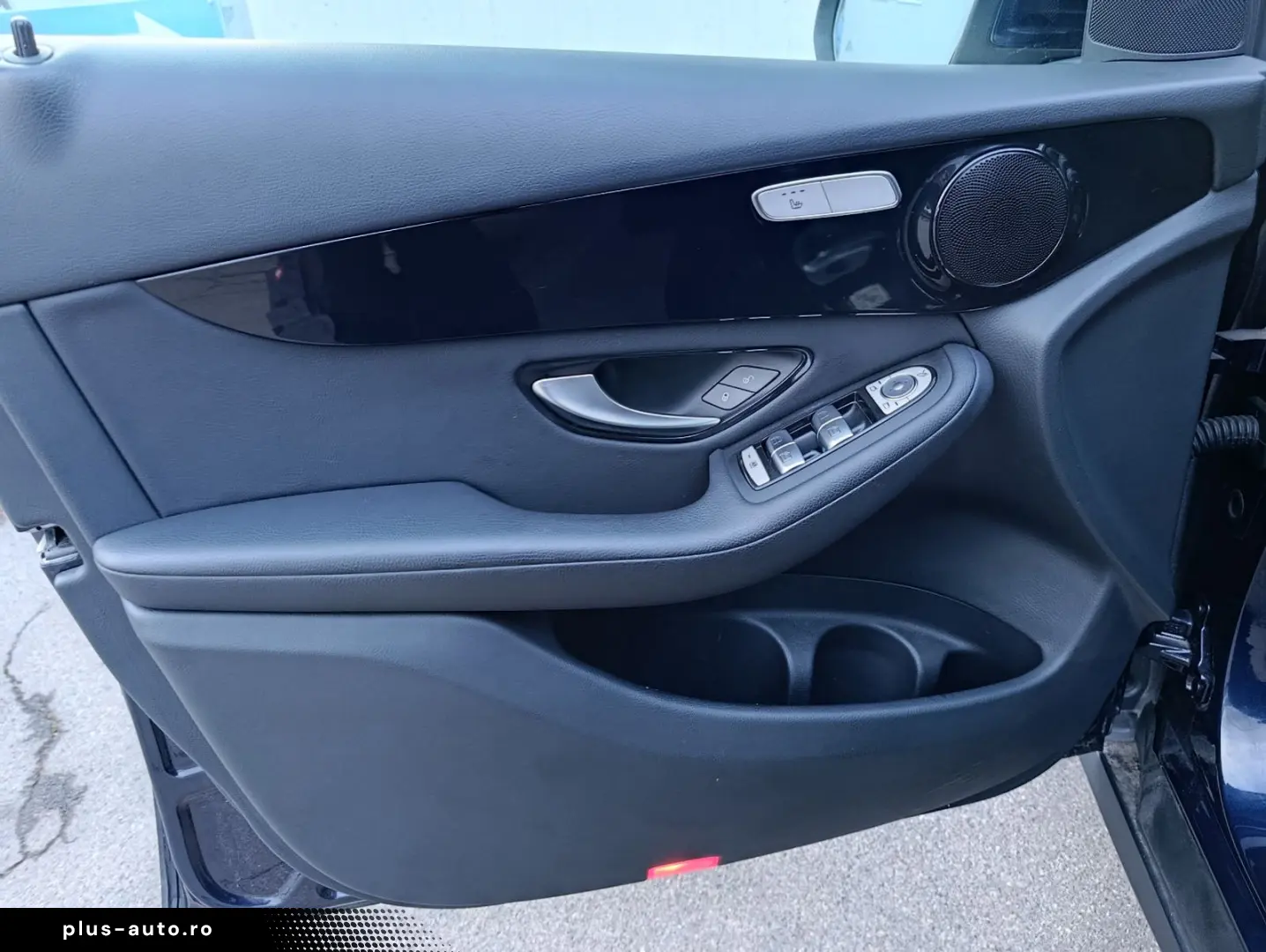 MERCEDES-BENZ GLC 200 d 4Matic Navi Rückfahrkamera LED