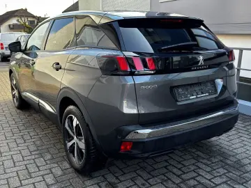 PEUGEOT 3008 Allure Pack   AZV