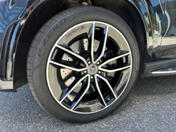 MERCEDES-BENZ GLE 400d 4MATIC COUPE AMG AIRMATIC