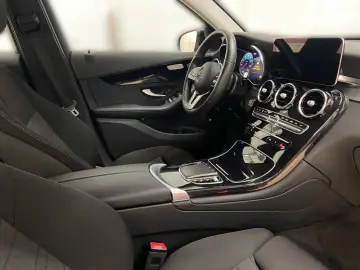 MERCEDES-BENZ GLC 200 d 4M Kam LED Navi SHZ PTS Temp