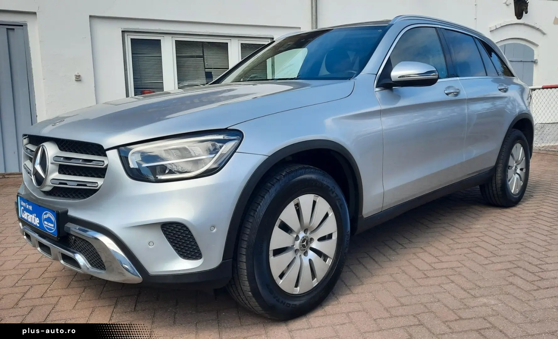 MERCEDES-BENZ GLC 220 d 4Matic  Distronic Spur Kamera 1Hand