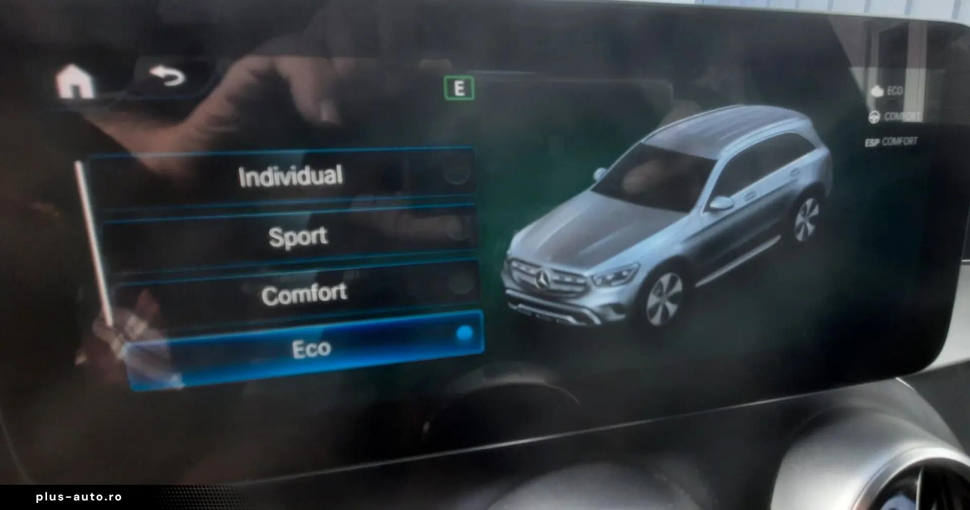 MERCEDES-BENZ GLC 220 d 4Matic  Distronic Spur Kamera 1Hand