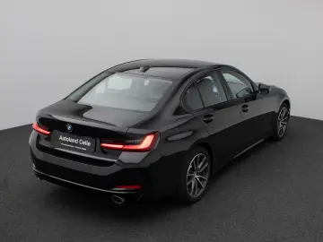 BMW 330d xD Lim. Kamera DAB Leder Alarm Sport 18Zoll