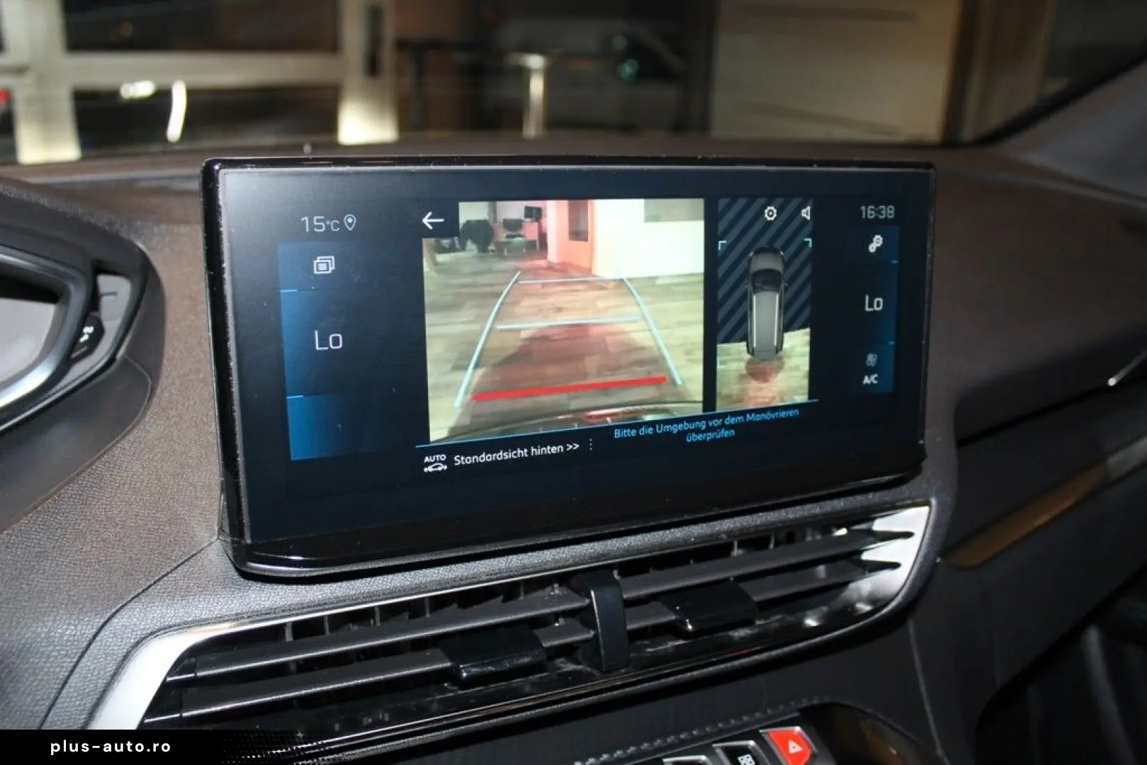 PEUGEOT 5008 1.5 BlueHdi 130 Allure Pack 7SITZE LED NAV
