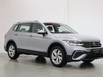 VW Tiguan Alspace Life 1.5 7 SITZER ACC LED SHZ AHK