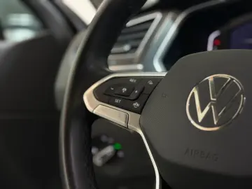 VW Tiguan Alspace Life 1.5 7 SITZER ACC LED SHZ AHK