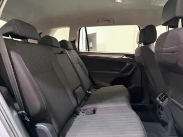 VW Tiguan Alspace Life 1.5 7 SITZER ACC LED SHZ AHK
