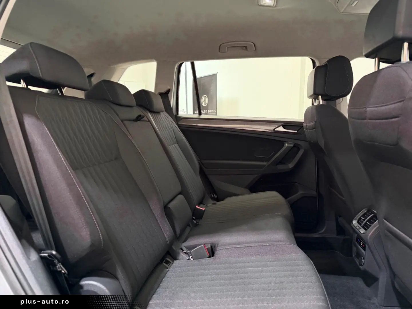 VW Tiguan Alspace Life 1.5 7 SITZER ACC LED SHZ AHK