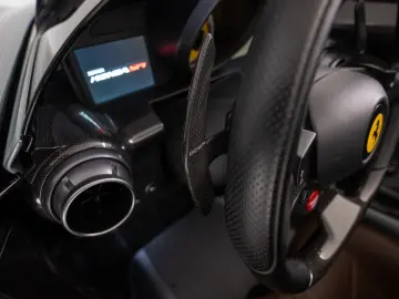 FERRARI Monza SP1 FERRARI SINGEN