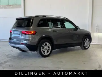MERCEDES-BENZ GLB 180d 8G-DCT  2.0 Motor  Nav LED MBUX Tem