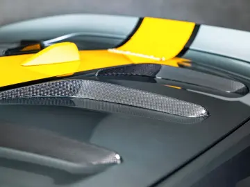 FERRARI 812 Competizione