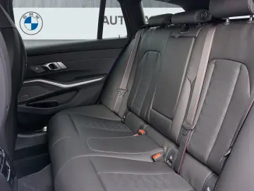 BMW M3 Competition M xDrive Touring HK HiFi DAB LED