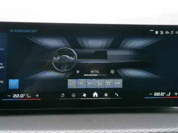 BMW M3 Competition M xDrive Touring HK HiFi DAB LED