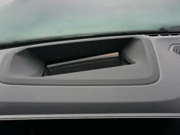 BMW M3 Competition M xDrive Touring HK HiFi DAB LED