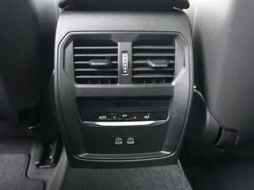 BMW M3 Competition M xDrive Touring HK HiFi DAB LED