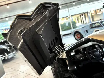FORD Ford GT  Holman Moody Heritage Edition  1 of 21