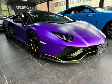 LAMBORGHINI Aventador Ultimae Roadster 1 of 250- Full carbon