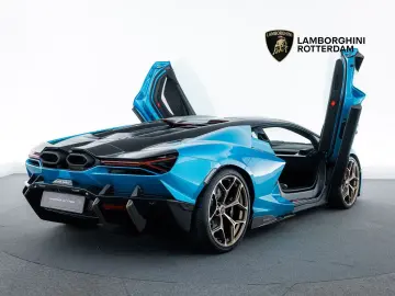 LAMBORGHINI Revuelto MY25   Full Carbon incl. roof I Blu Ura