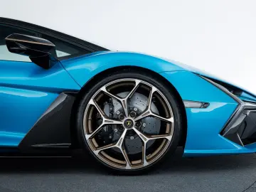 LAMBORGHINI Revuelto MY25   Full Carbon incl. roof I Blu Ura