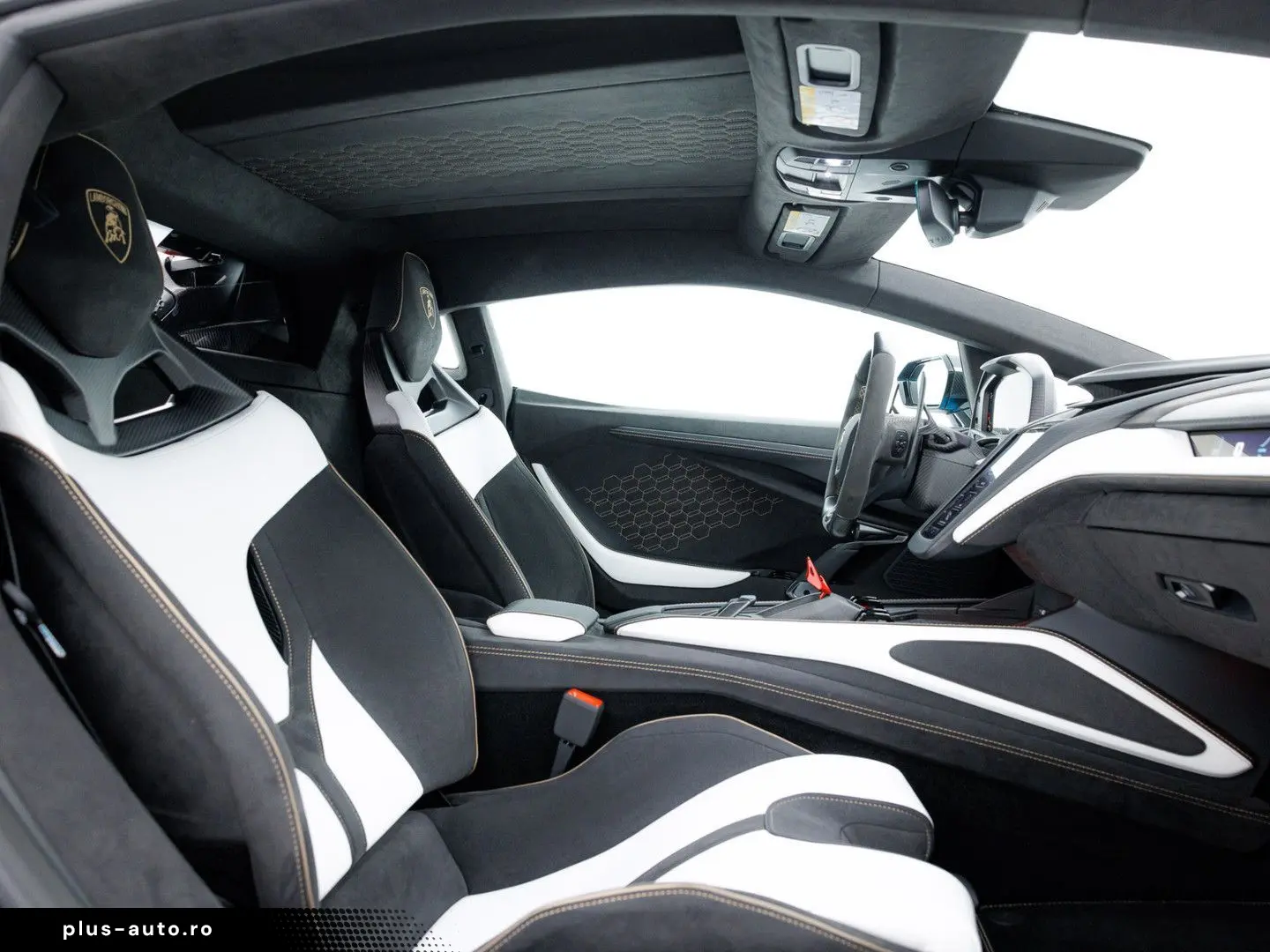 LAMBORGHINI Revuelto MY25   Full Carbon incl. roof I Blu Ura
