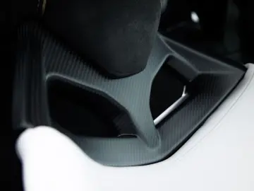 LAMBORGHINI Revuelto MY25   Full Carbon incl. roof I Blu Ura