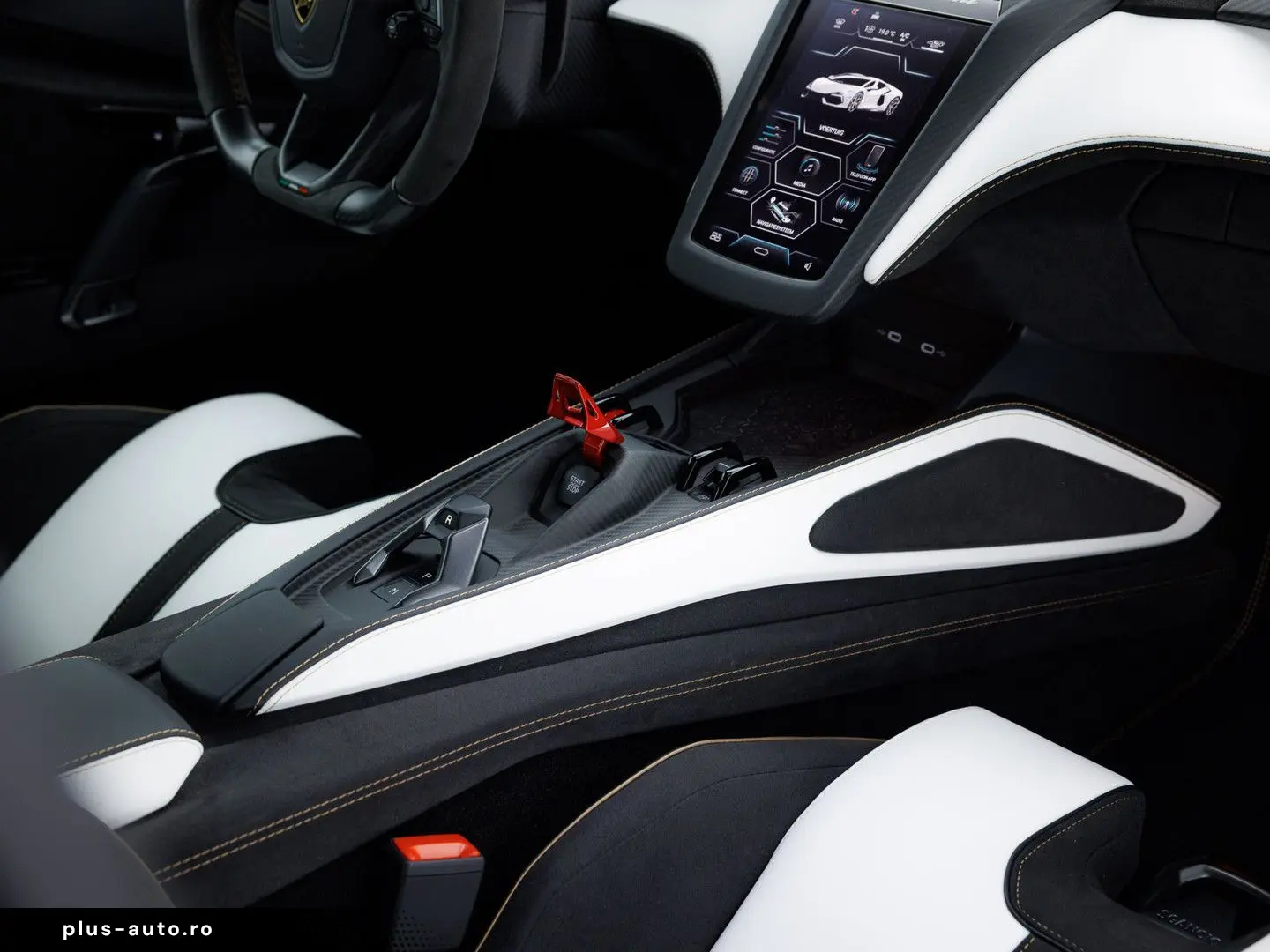LAMBORGHINI Revuelto MY25   Full Carbon incl. roof I Blu Ura