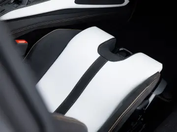 LAMBORGHINI Revuelto MY25   Full Carbon incl. roof I Blu Ura